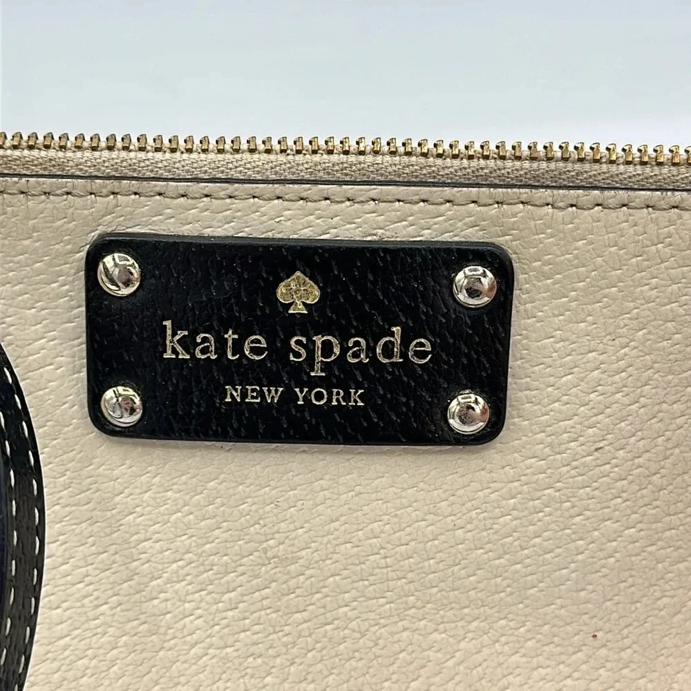 Kate Spade colorblock black & cream leather wristlet / small handbag